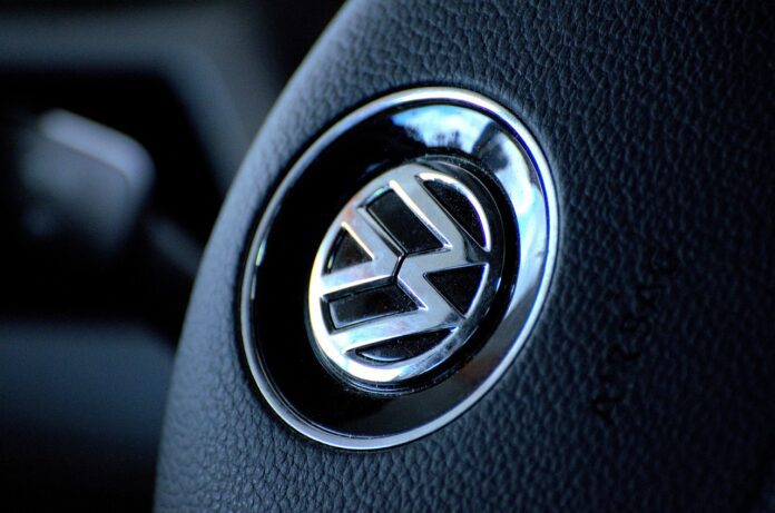 Porsche alters course, causing Volkswagen billions in losses Porsche alters course, causing Volkswagen billions in losses