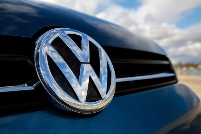 EU considers removing tariffs on Volkswagen electric vehicles produced in China