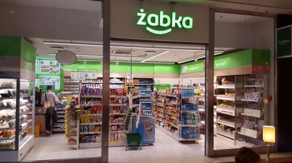 Froo introduces tailoring services in Polish stores