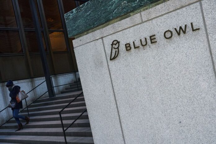 Wall Street turbulence: Blue Owl case shakes private investment funds